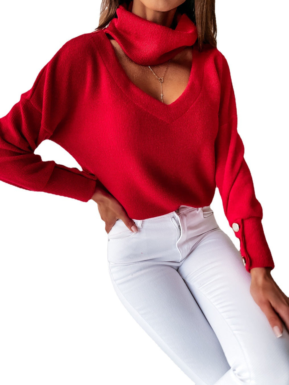 Elegant Sweater with High-Quality Neckline and Chic Snap Buttons