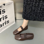 Women's Ballet Flats with Elastic Strap and Elegant Design