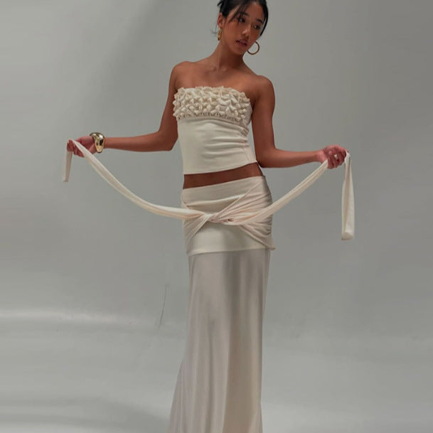 Women's Sleeveless Top with Elegant Ruffle Detail