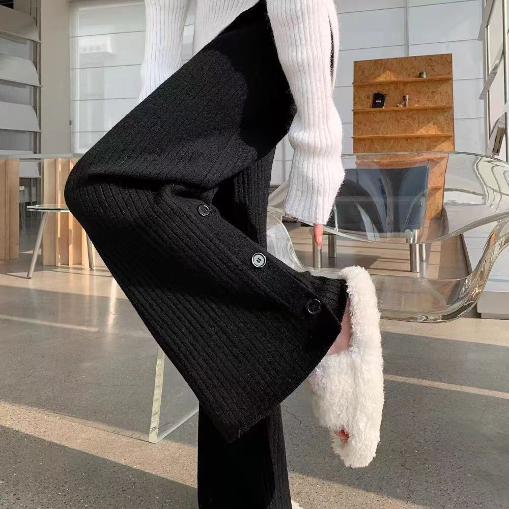 Women's Elegant Knit Pants with Decorative Button Details