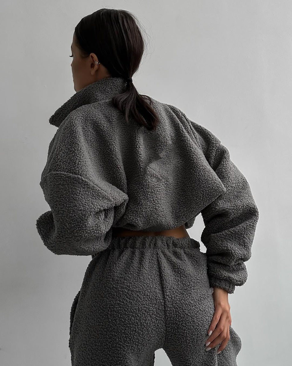 Women's Cozy Fleece Jogging Suit Set with Hood and Elastic Waistband