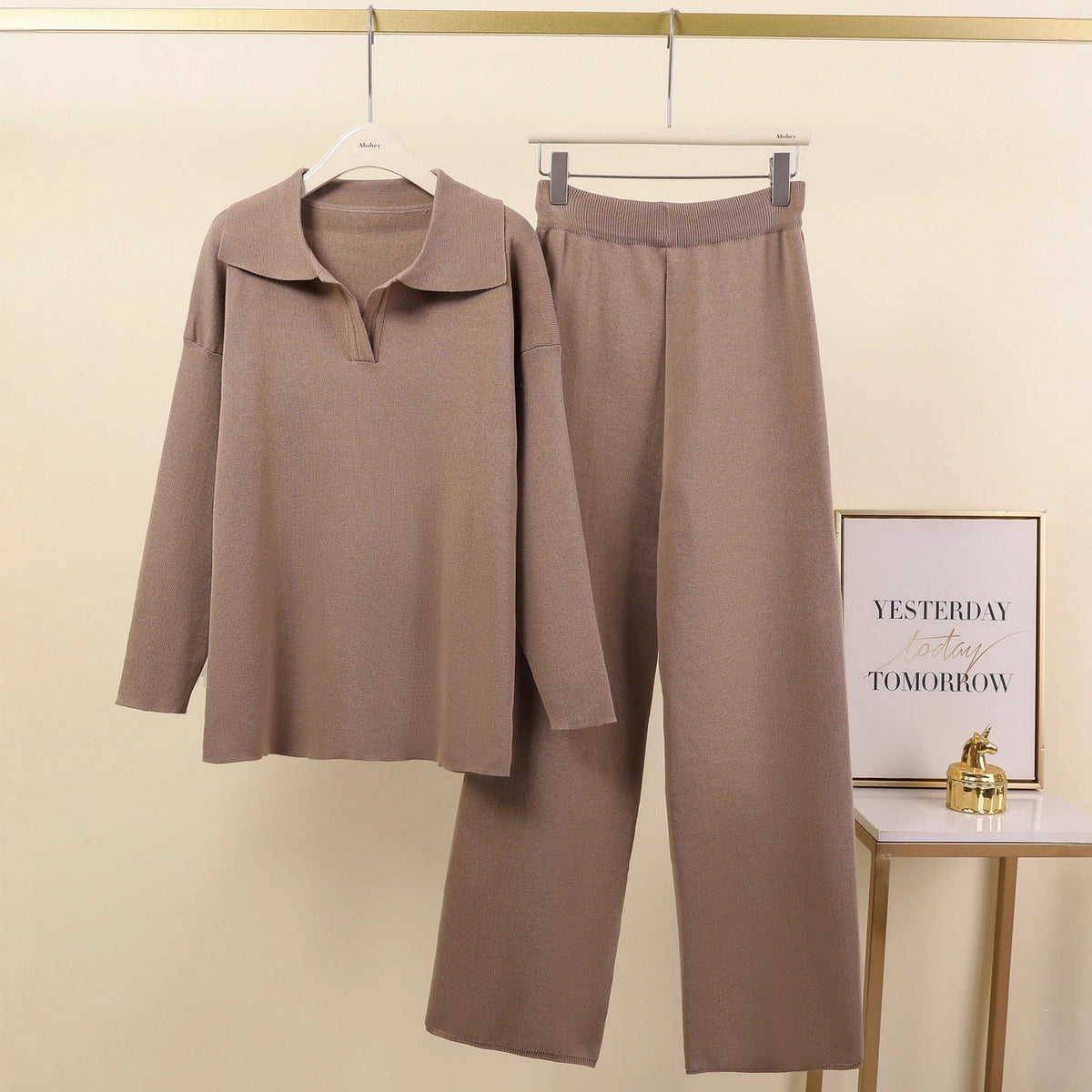 Casual and Stylish Leisure Suit