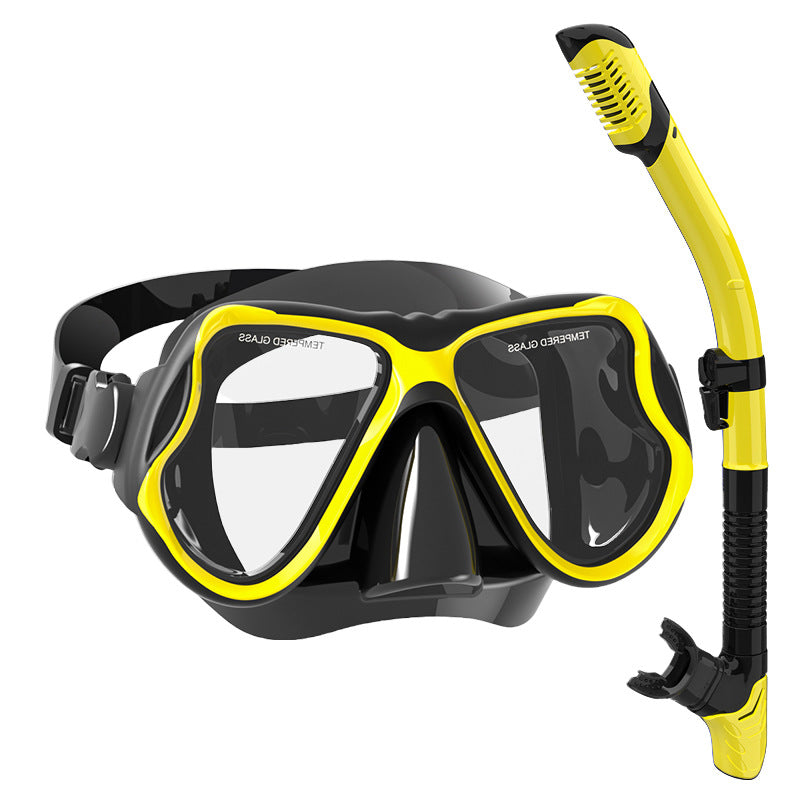 Premium Diving Mask with Soft Silicone Edge and Anti-Fog Technology