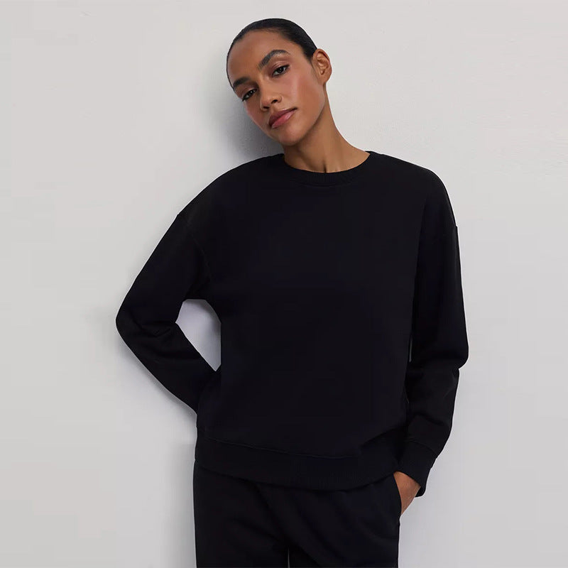 Women's Comfortable Oversized Sweatshirt with Casual Cut