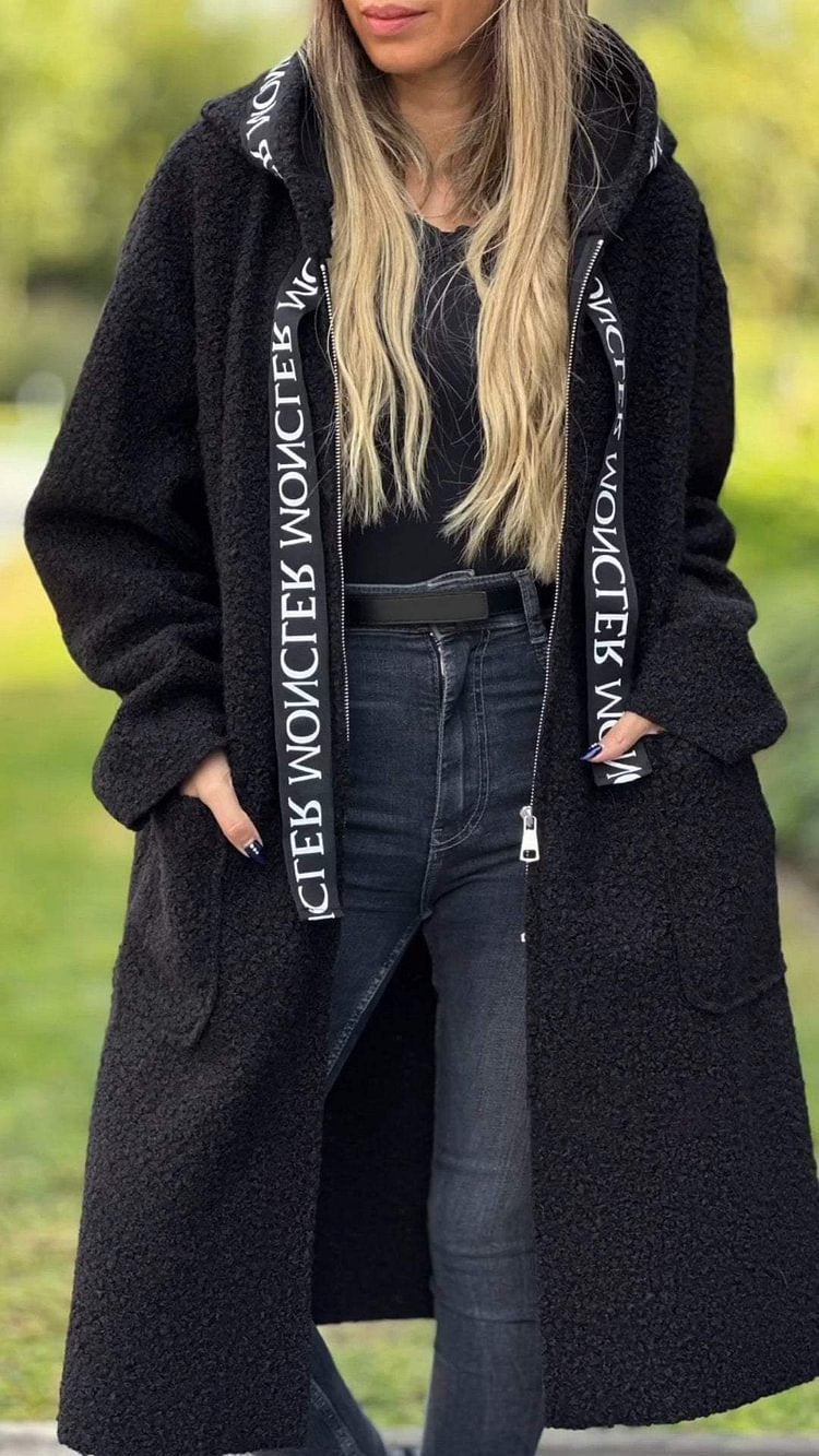 Women's Fashionable Oversized Fleece Coat with Practical Pockets and Hood