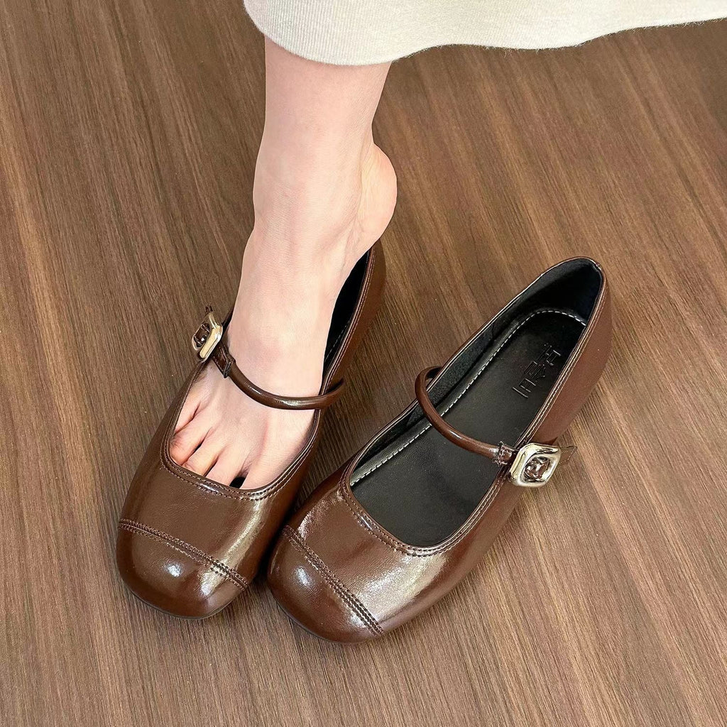 Women's Ballet Flats with Decorative Buckle