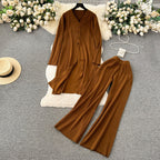 Women's Elegant Knit Suit with V-Neck and Wide Leg