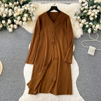 Women's Elegant Knit Suit with V-Neck and Wide Leg