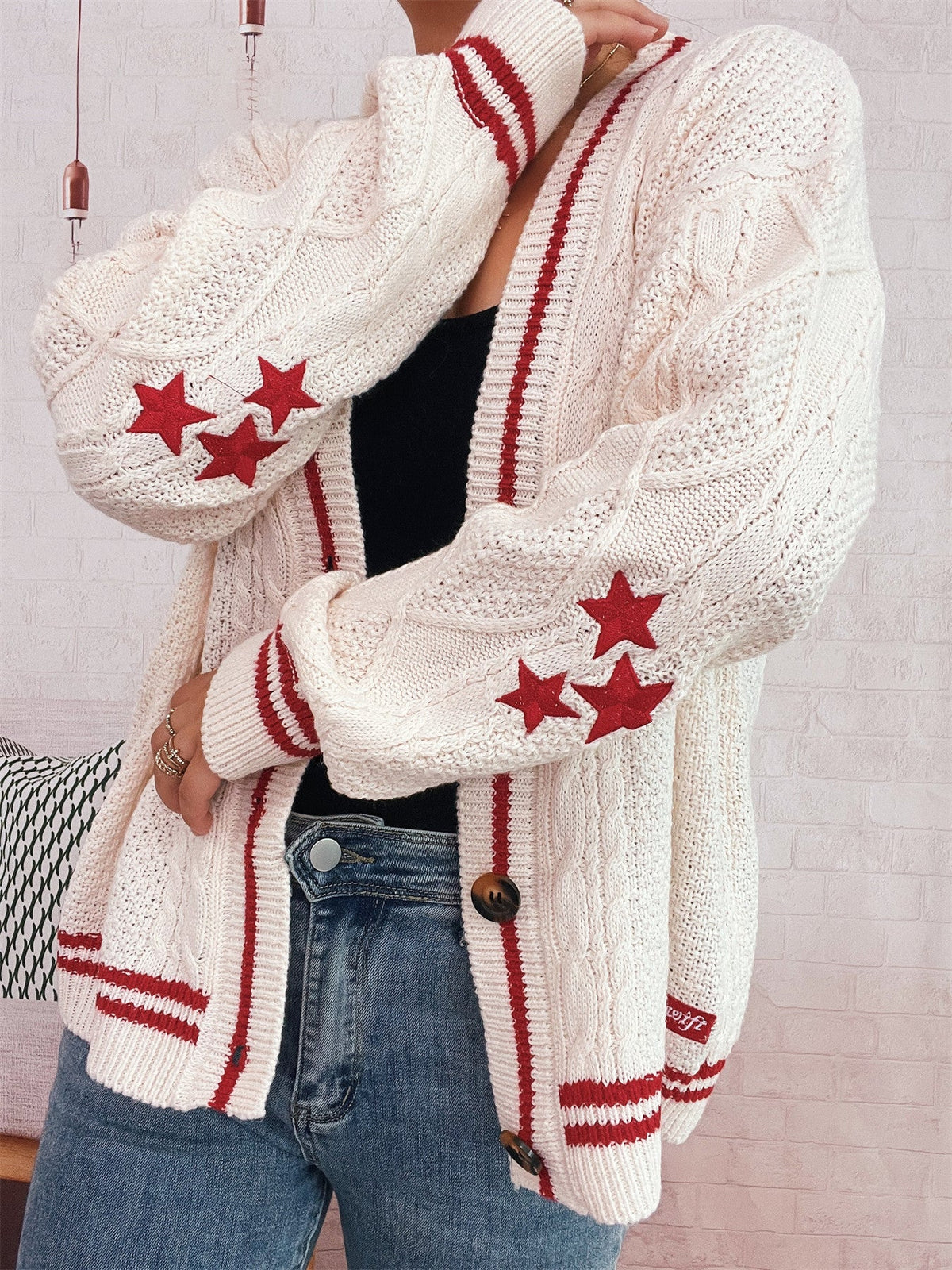 Women's Cozy Cardigan with Star Appliqués and Modern Details
