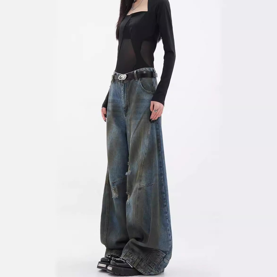 Women's Extra-Wide Leg Jeans with Distressed Details