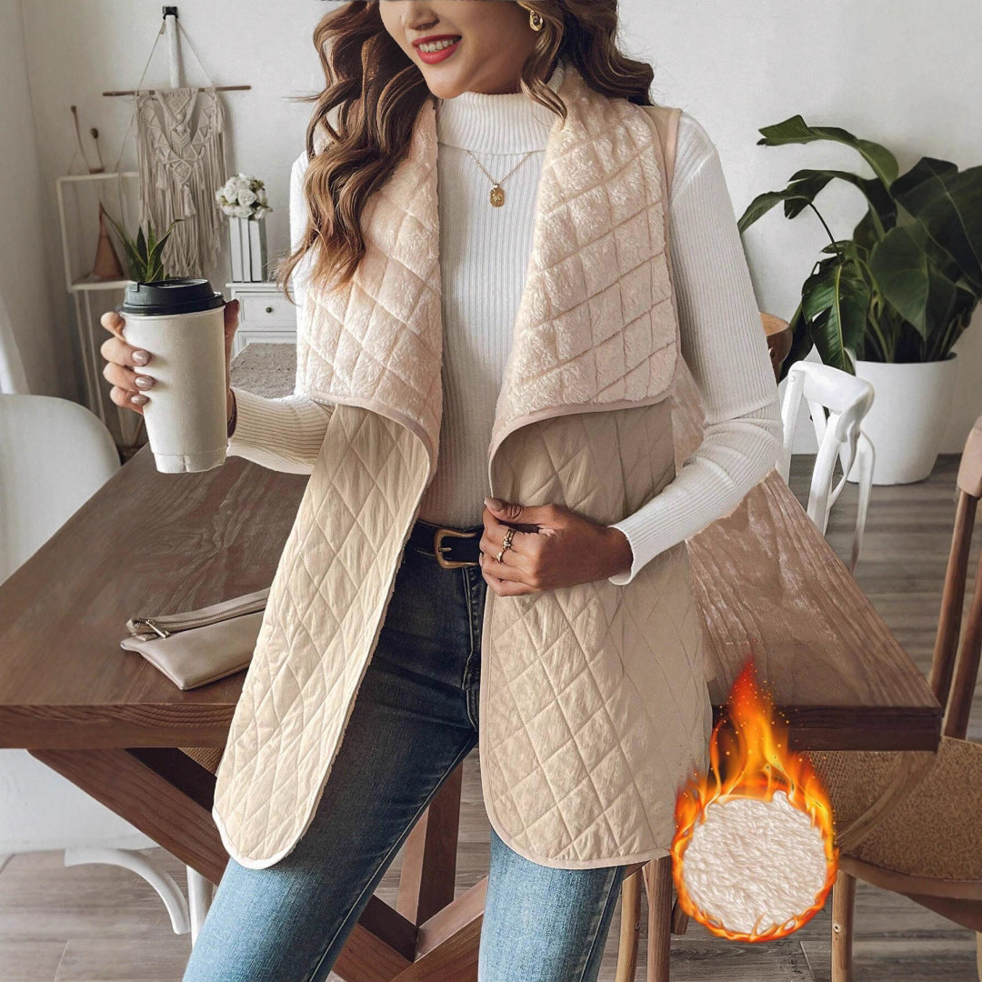 Elegant Quilted Vest with Wide Collar and Pockets