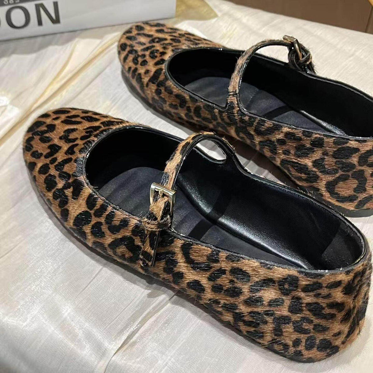 Women's Ballet Flats with Elegant Strap Design and Leopard Print