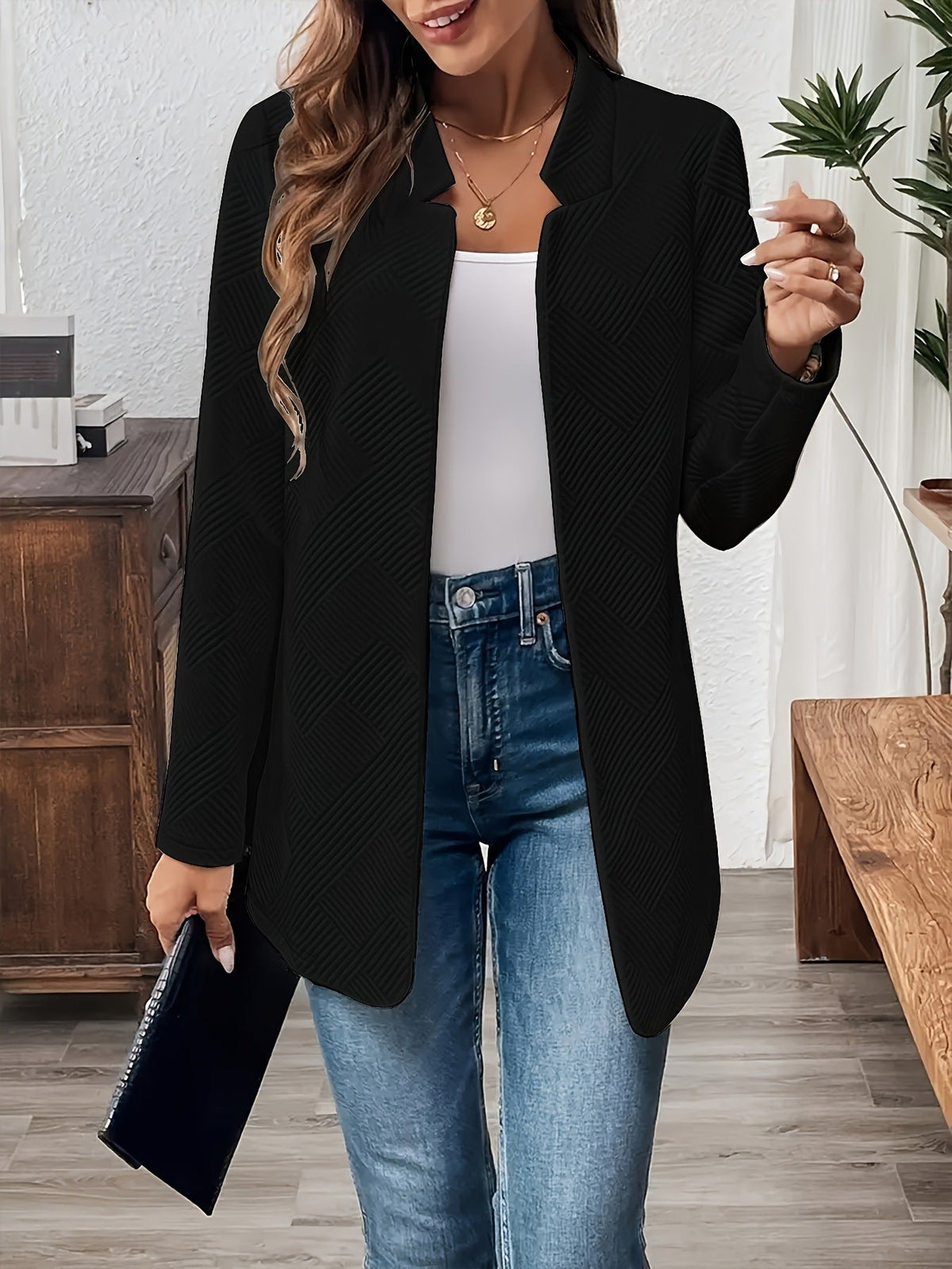 Women's Elegant and Structured Minimalist Blazer Jacket
