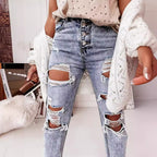 Women's Destroyed Boyfriend Jeans in Casual Vintage Style with High Waist