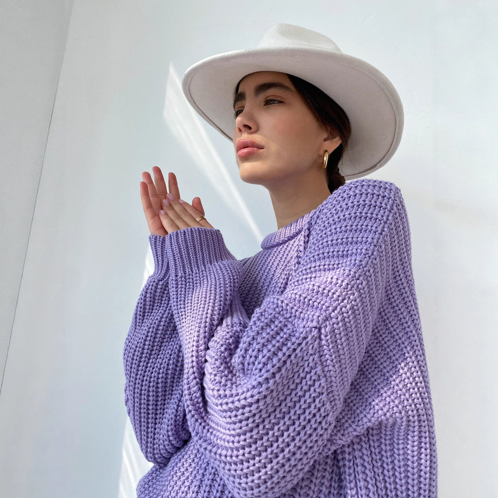 Casual Textured Knit Sweater with Drop Shoulders