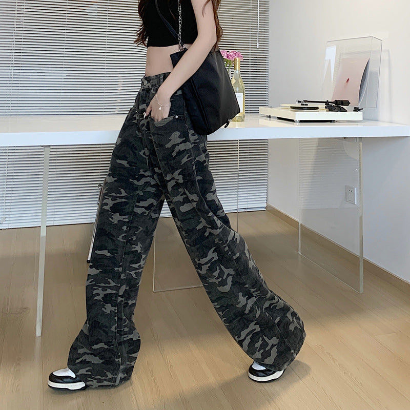 Women's Wide-Leg Cargo Pants with Camouflage Pattern