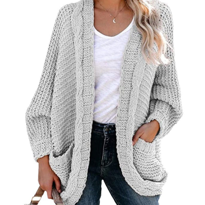 Women's Chunky Knit Jacket with Casual Contours and Large Pockets