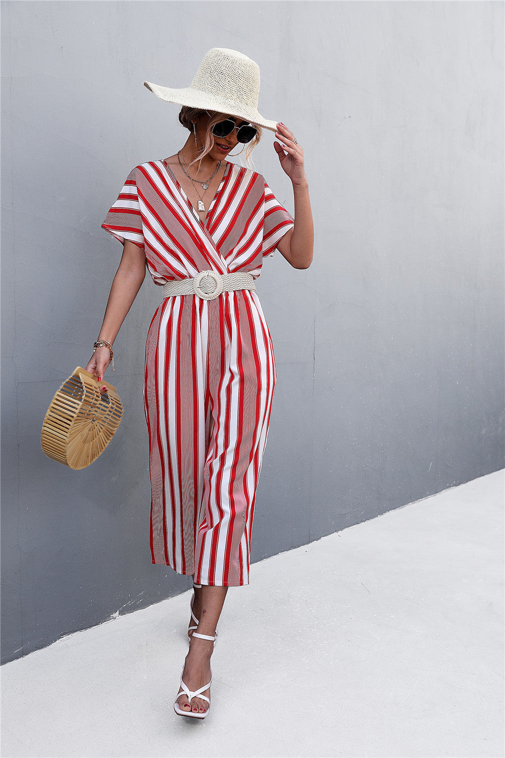 Elegant V-Neck Jumpsuit with Wide Sleeves and Striped Design