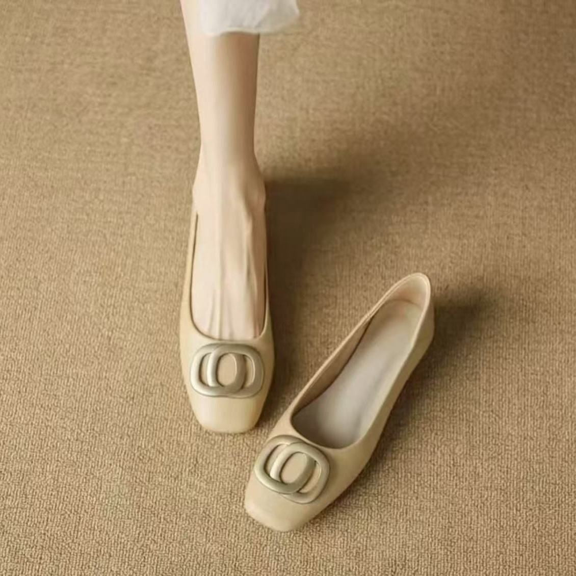 Women's Ballet Flats with Elegant Design and Comfortable Padding