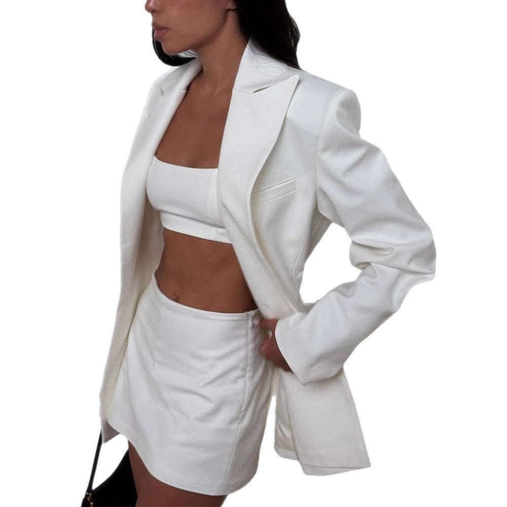 Women's Elegant Blazer with Tailored Cut