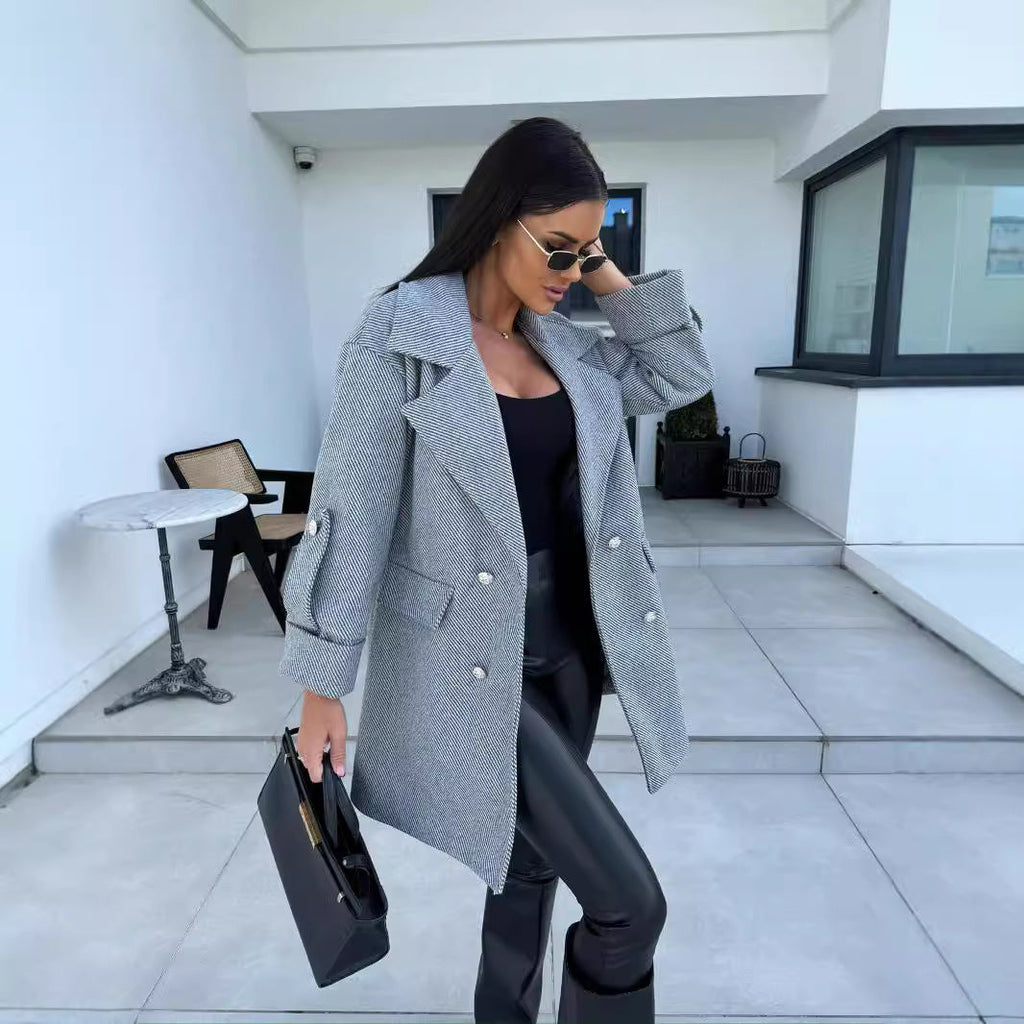 Elegant Oversized Blazer with Double Button Placket and Pockets