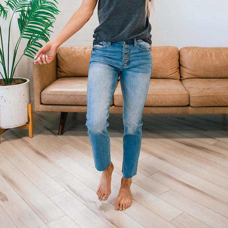 Women's High-Waist Jeans with Button Detail and Frayed Hem