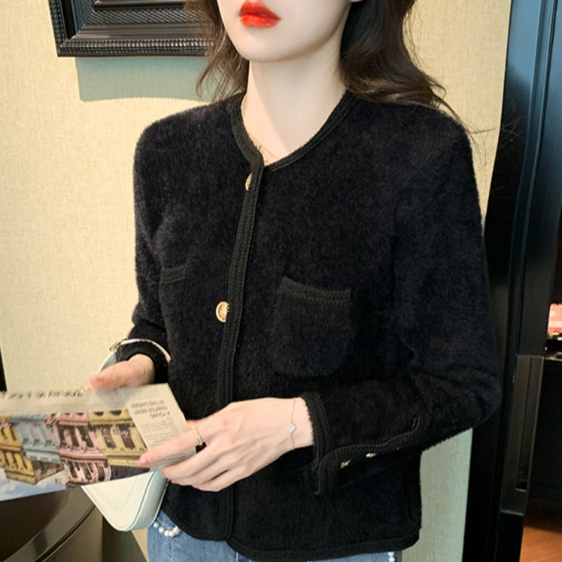 Women's Elegant Cardigan with Gold Buttons