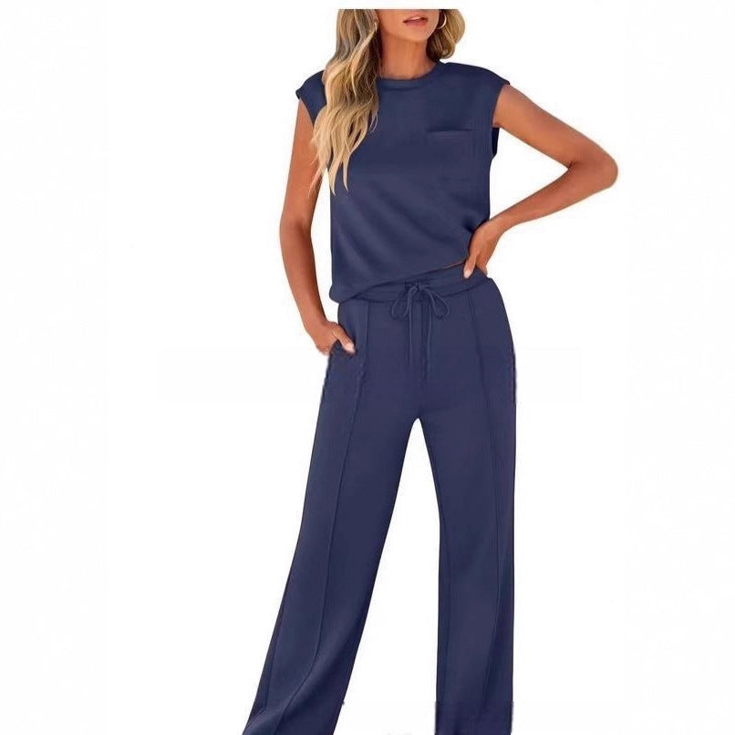 Women's Comfortable Lounge Set with Wide Cut and Fashionable Details