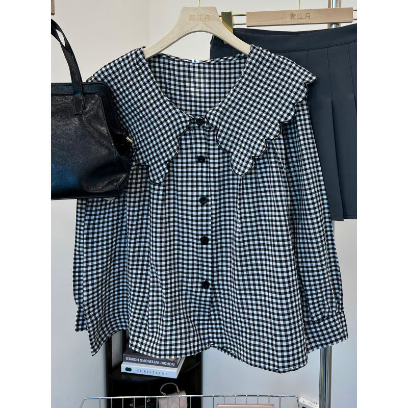 Women's Blouse with Large Collar and Ruffle Details