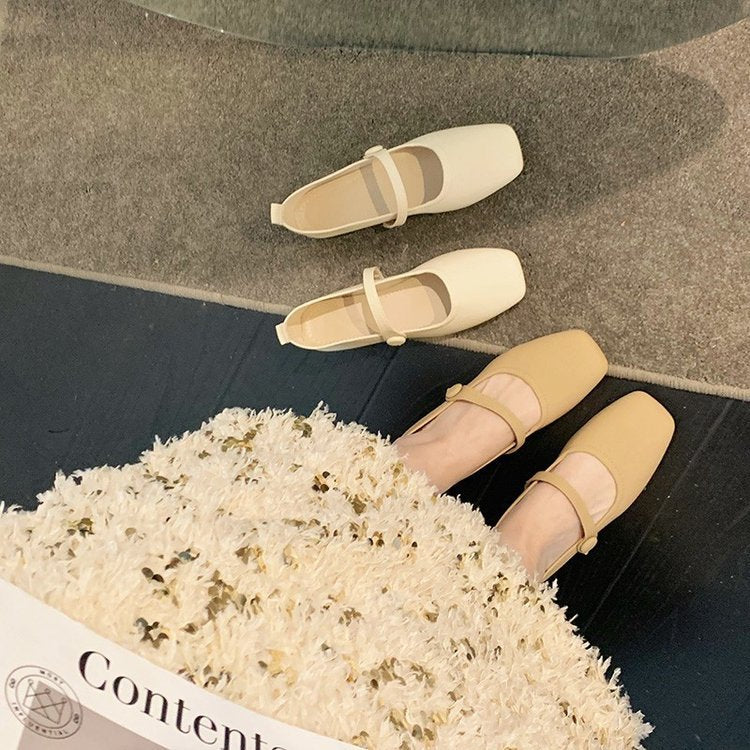 Women's Ballet Flats with Elegant Strap and Textured Finish