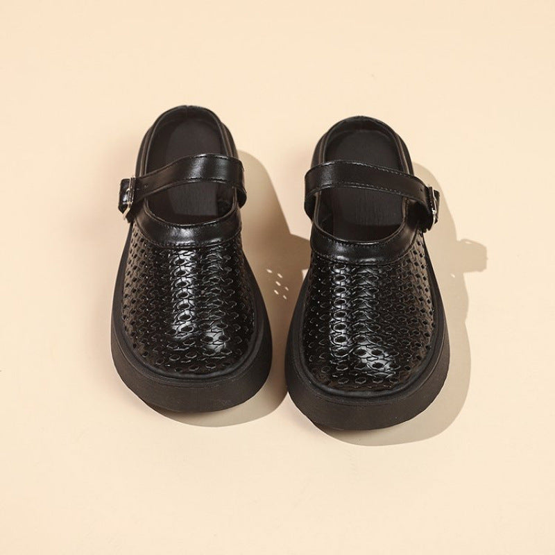Women's Breathable Clogs with Adjustable Strap
