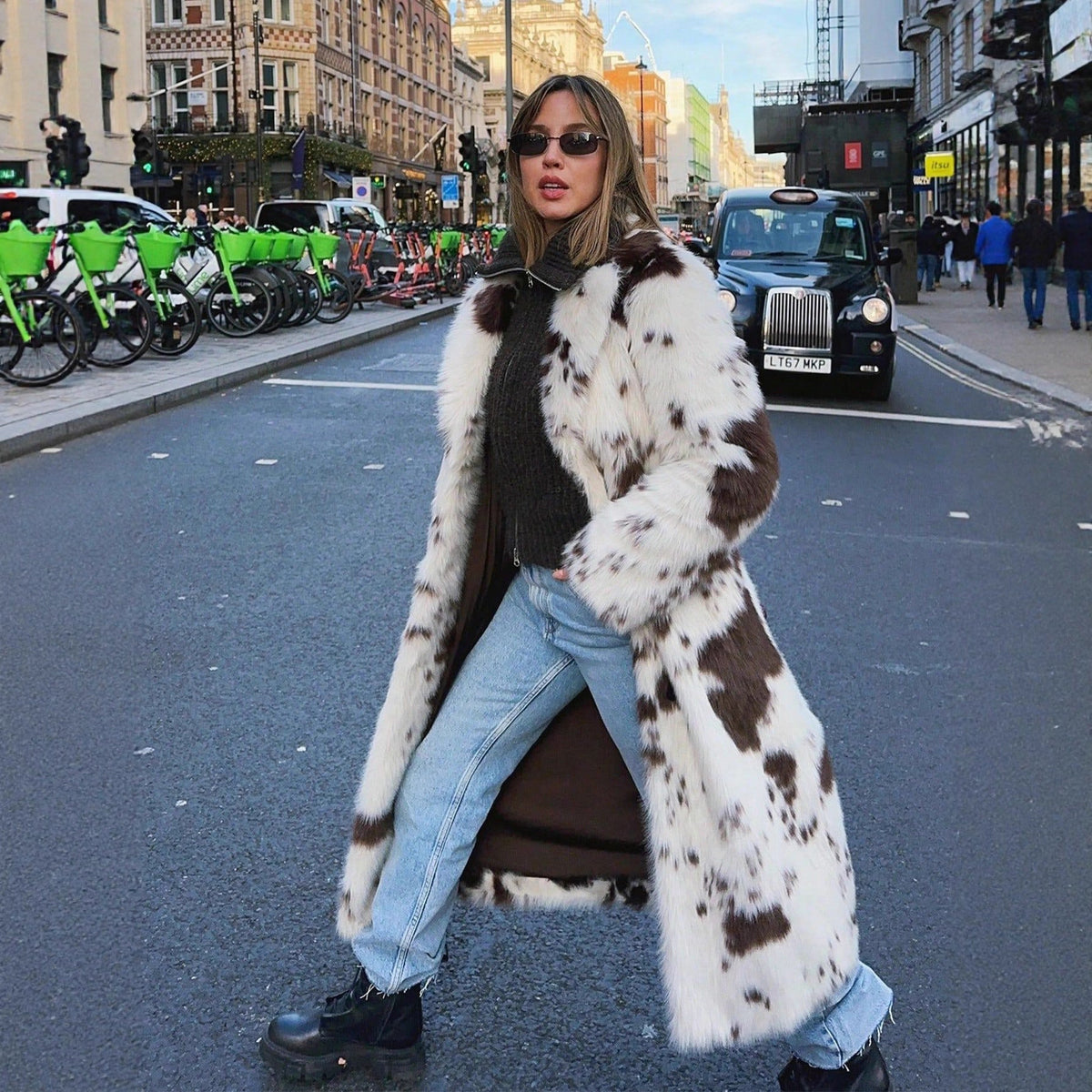 Elegant Faux Fur Coat in Modern Animal Print