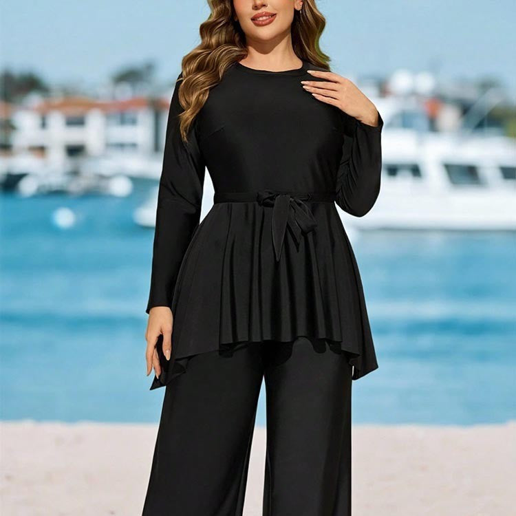 Women's Elegant Beach Outfit with Floral Tie and Wide Cut