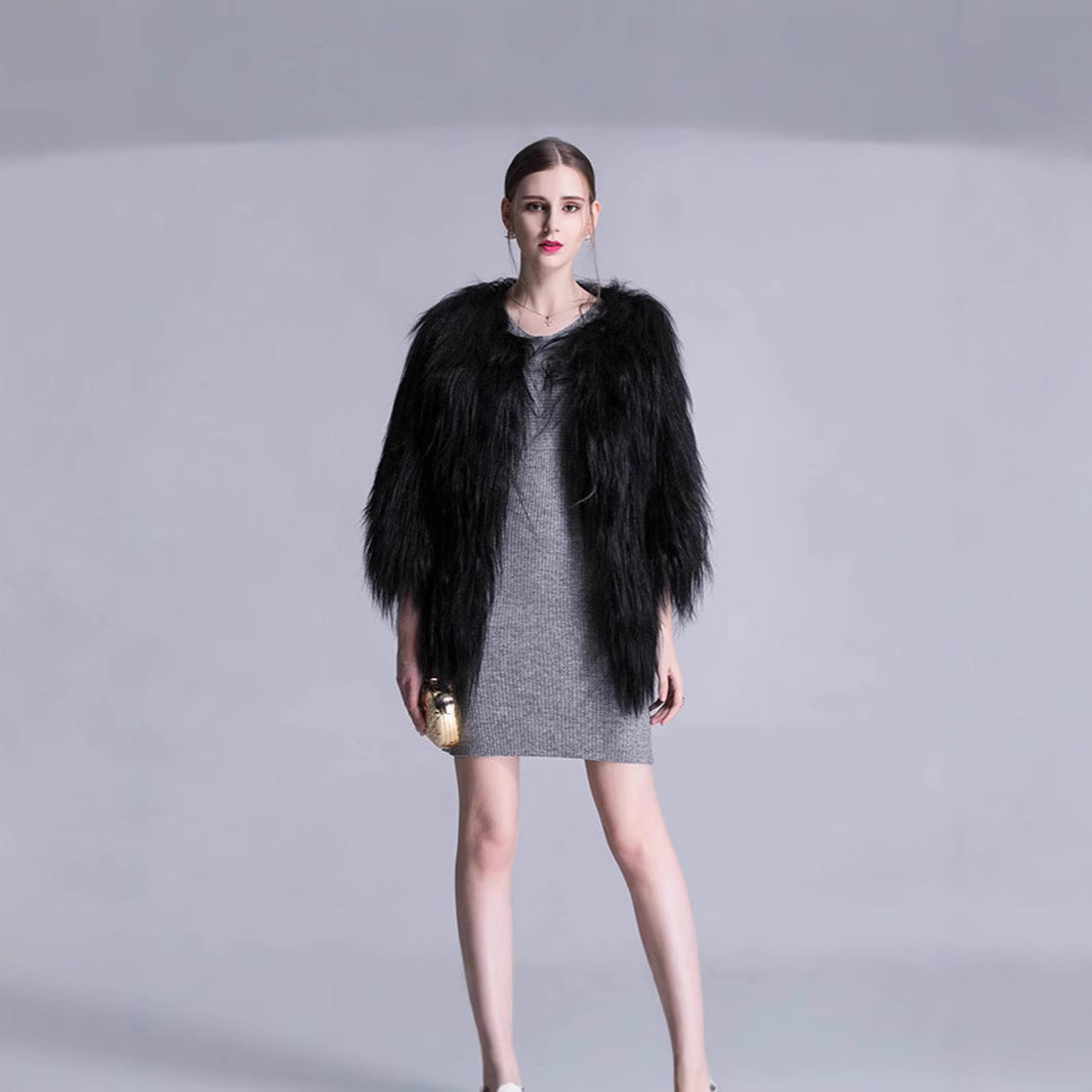 Women's Elegant Faux Fur Cape with Wide Open Cut