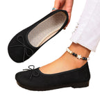 Women's Ballet Flats with Fine Bow Design