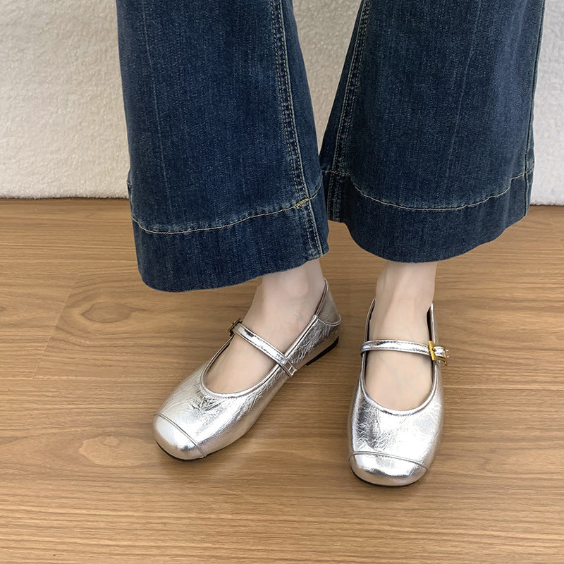 Women's Ballet Flats with Decorative Strap and Comfortable Footbed