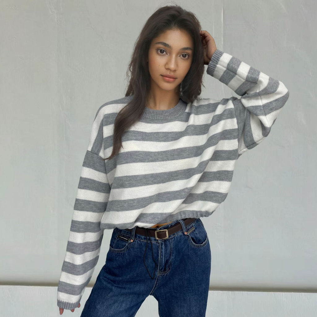 Women's Cozy Striped Sweater with Casual Fit and Deep Hem