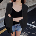 Elegant Kimono Jacket with Loose Fit and Detailed Sleeves