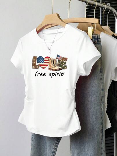 Women's Crop T-Shirt with Fitted Cut and Modern Design
