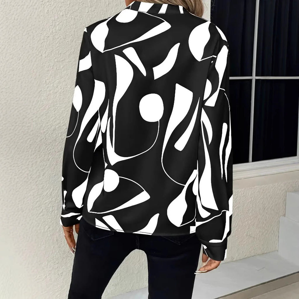 Elegant Women's Blouse with Modern Pattern