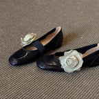 Women's Ballet Flats with Floral Decor and Elastic Strap