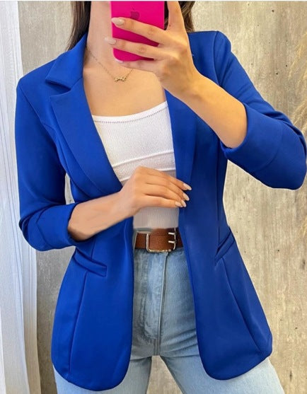Elegant Tailored Blazer with Pockets