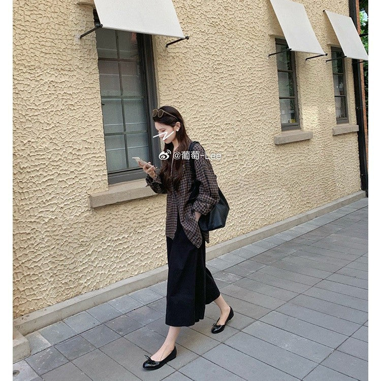 Women's Ballet Flats with Elegant Bow Accent and Soft Insole Comfort