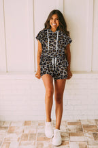 Women's Short Romper with Leopard Print and Elastic Waist