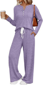 Women's Comfortable Knit Suit with Casual Cut