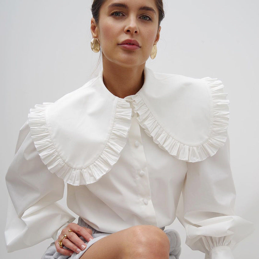 Elegant Blouse with Decorative Ruffle Collar and Puff Sleeves