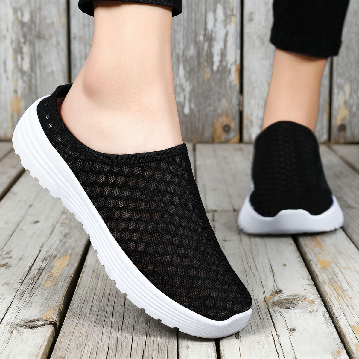 Women's Breathable Mesh Clogs