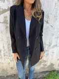 Elegant Double-Breasted Blazer with Timeless Cut and Light Shoulder Pads