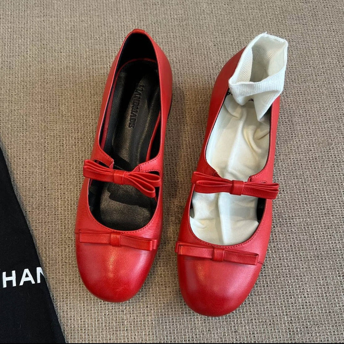 Women's Ballet Flats with Decorative Knit Trim and Elegant Bows