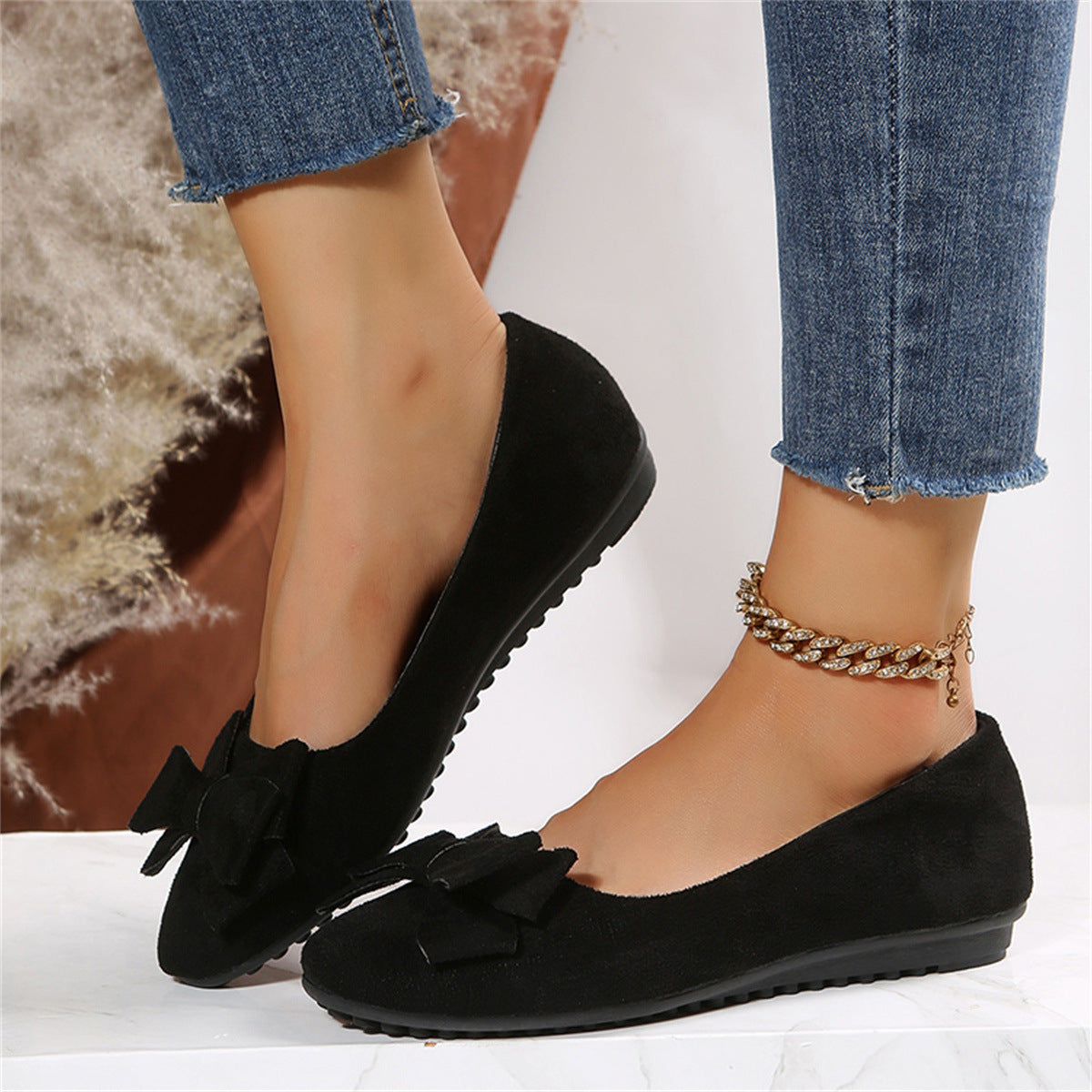 Women's Ballet Flats with Elegant Bow Detail